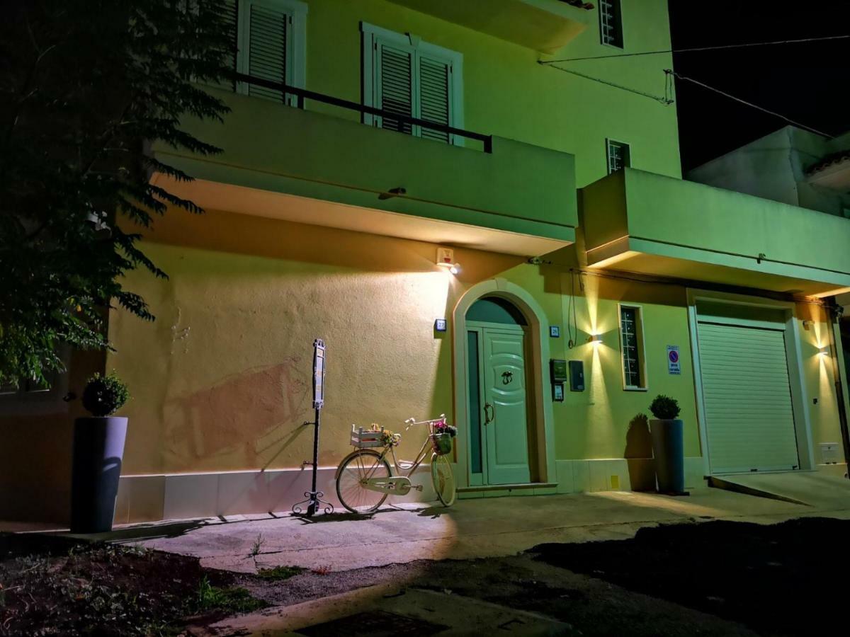 Il Giardino Nascosto Bed & Breakfast Portopalo Di Capo Passero Exterior foto